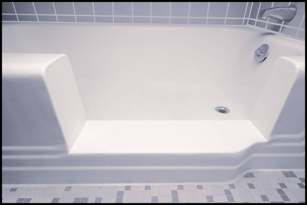 Step Through Tub Cut Out Conversion Kit, Can You Cut A Bathtub To Make Walk In Shower